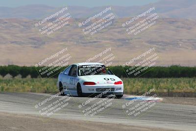 media/Jun-02-2024-CalClub SCCA (Sun) [[05fc656a50]]/Group 5/Race/